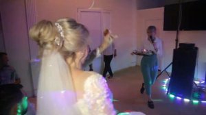 Кто родится первым у молодожёнов мальчик или девочка