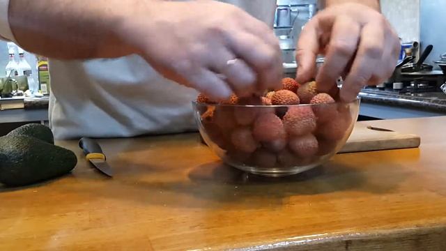 Личи как выбрать. Личи это очень вкусно!