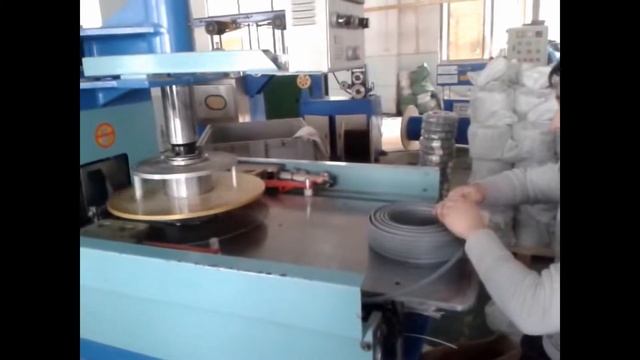 Gemwell Machinery -- Microcomputer Automatic Coiling Machine