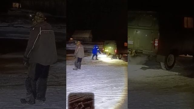 Будьте аккуратнее на первом льду #север #деревня #море #рыбалка #зима #буран смотреть онлайн