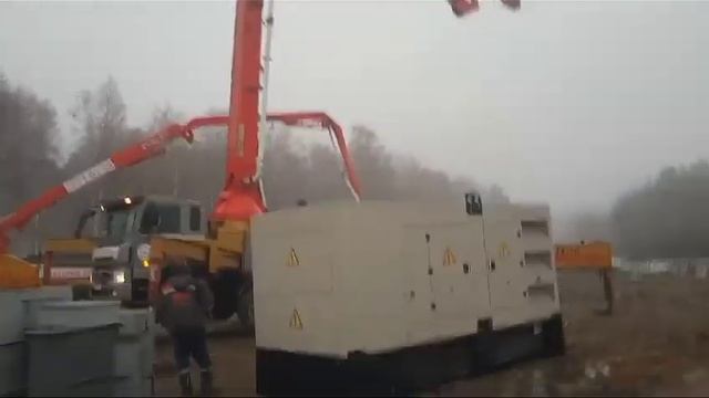 Автобетононасос 60 и 42 метра длинной для заливки фундаментной подушки