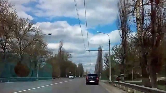 ЕДЕМ К ДРУЗЬЯМ В БЕЛГОРОД, НА ГРАНИЦЕ ГОПТИВКА, КАТАЕМСЯ НА ВЕЛОСИПЕДЕ смотреть онлайн