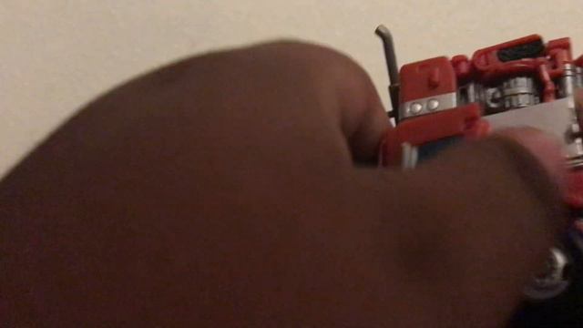 Review on transformers studio series voyager class optimus prime