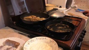 Жареный минтай с луком!