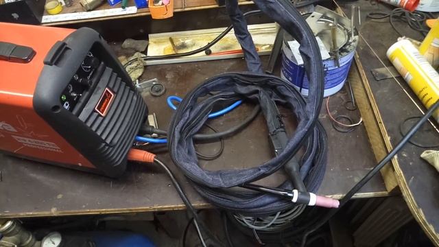 Сварочный инвертор Ferrua wip 4-200 tig