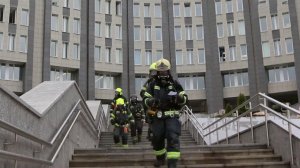 Следователи выясняют, что именно стало причиной пожара в больнице Святого Георгия в Санкт-Петербурге