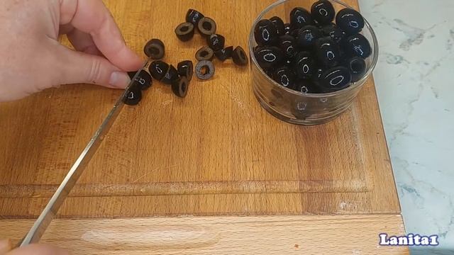Теплый салат с тыквой, сладким перцем, маслинами...Низкокалорийный, полезный, вкусный. Легкий ужин