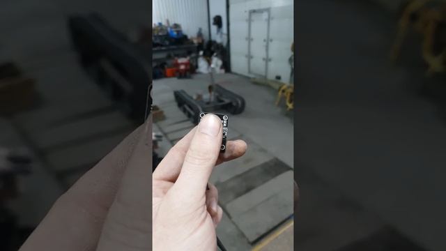 Эллектро танкетка из гироскутера с радио управлением по ардуино. смотреть онлайн