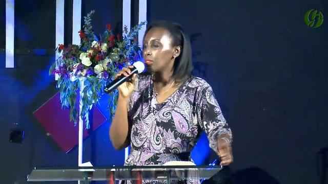 IMANA YANJYE YOHEREJE MALAYIKA ( day 84) - with Pr. Julienne Kabirigi Kabanda смотреть онлайн