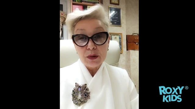 ПОЧЕМУ КРУГ НА ШЕЮ ДЛЯ КУПАНИЯ ПОЛЕЗЕН?