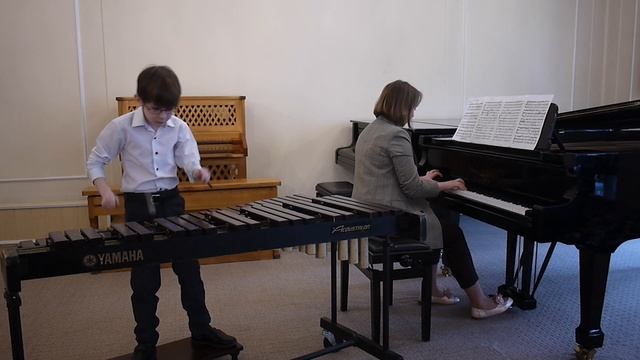 Гарри Брюэр "Дерзкий ответ" (ксилофон) смотреть онлайн