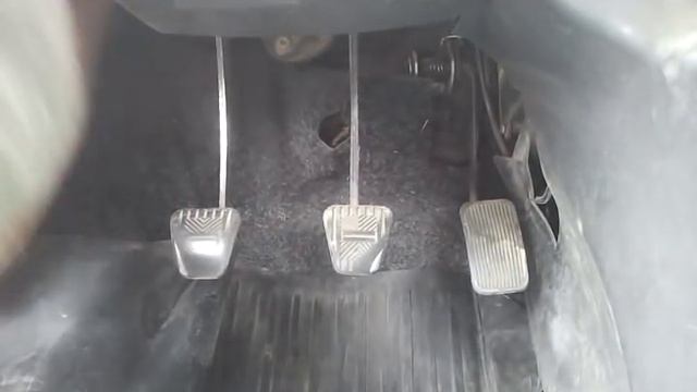Автоматическое включение(выключение) фар при запуске авто.