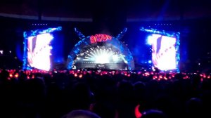 AC/DC paris 26/05/15 solo guitare Angus Young 10'