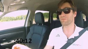 Митсубиси Аутлендер – Субару Форестер: тест обзор - бой в песках на вариаторах.