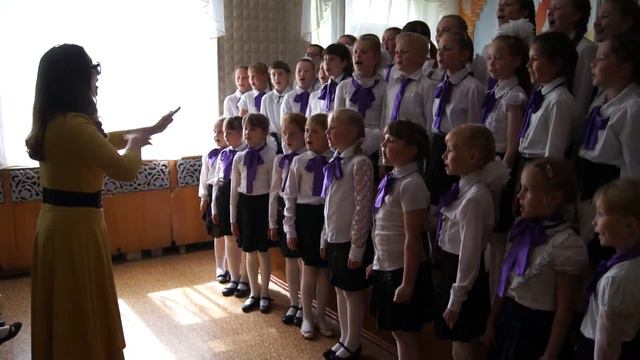 В. Шаинский, М.Матусовский  "Вместе весело шагать"