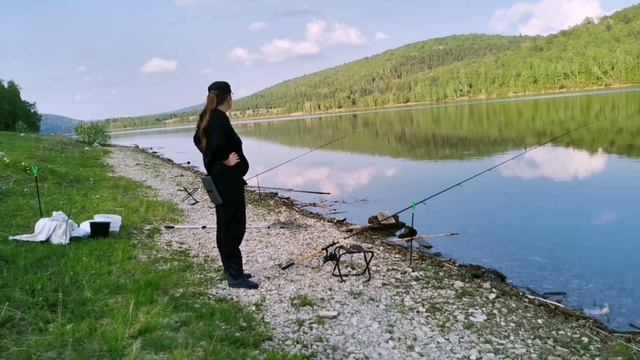 Рыбалка 2023. Открытие летнего сезона. Фидер рулит!!! смотреть онлайн