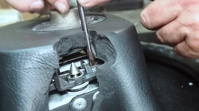 Golf mk4 How to remove airbag steering wheel смотреть онлайн