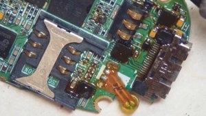 Samsung Е 330 чистка от коррозии.