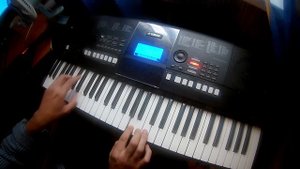 Руки Вверх - Доброй нежной, ласковой. Игра на синтезаторе