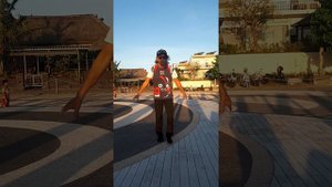 Damian Jackson  practice dance in kuta Bali.