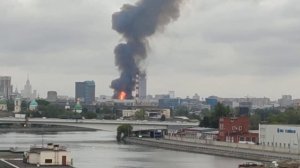 В Москве пожар, летают вертолёты, автозаводская горит, треш