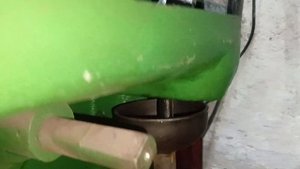 Новый токарный станок в мастерской 1В62Г и отдельная станция подачи СОЖ.