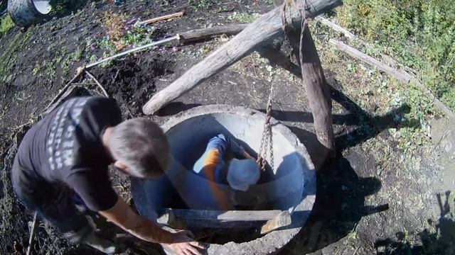 Колодец своими руками Ziehbrunnen из бетонных колец смотреть онлайн