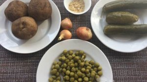 Салат Деревенский с зеленым горошком