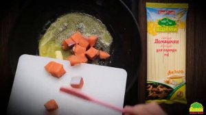 Лапша домашняя с семгой в сливочном соусе