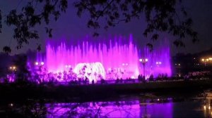 Танцующий фонтан в Москве # Красивый ПОЮЩИЙ Фонтан в ЦАРИЦЫНО.