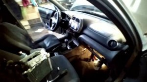 Замена Радиатора Кондиционера Toyota Rav4 2002 года.
