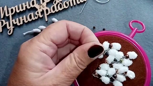 МК. Брошь пушистая веточка вербы.