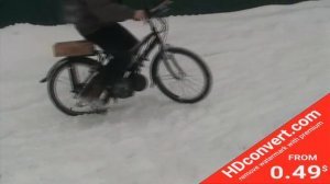 Электровелосипед в снегу