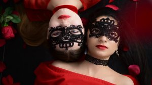 Кто-то сказал.  Исполняет Милена Акопян и Анастасия Глазюк. Театр мюзикла Успех