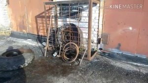 Разбортирование колеса Газ 66. Никогда так не делайте это очень ОПАСНО.