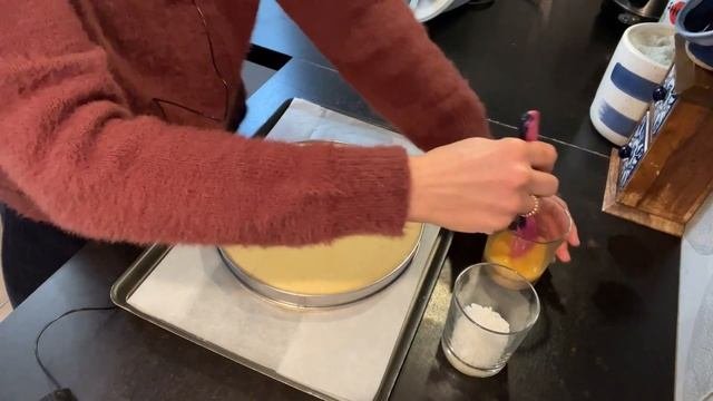 КАК ПРИГОТОВИТЬ ФРАНЦУЗСКИЙ ДЕСЕРТ-TARTE TROPEZIENNE!#франция #жизньвофранции #десерт