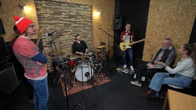 «Музыка & люди». Декаданs смотреть онлайн