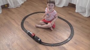 Детская железная дорога. Играем с поездом