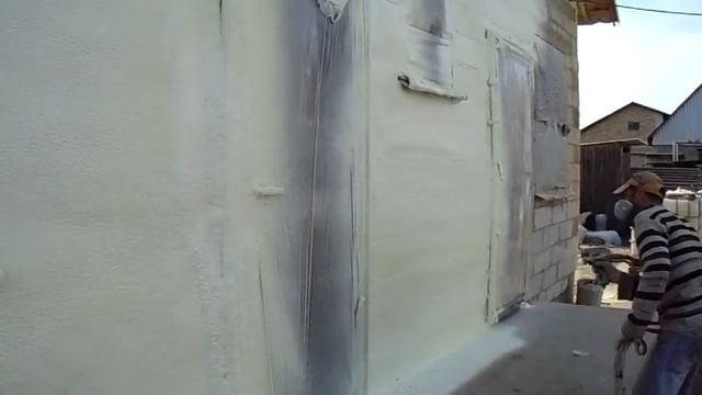 Утепление частного дома напыляемым пенополиуретаном (ППУ). смотреть онлайн