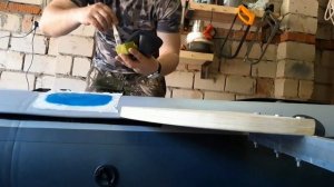 Как наклеить фурнитуру на лодку ПВХ