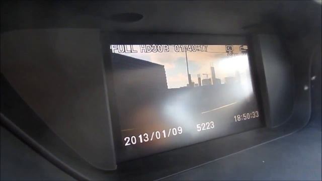 AXIOM на штатном мониторе автомобиля смотреть онлайн