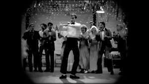 "Swing Swing Swing" Louis Prima v Swingers