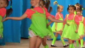 Эстрадный танец «Шалунишки»