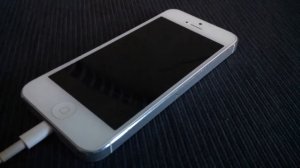 IPHONE 5 ЗАРЯЖАЕТСЯ НО НЕ ВКЛЮЧАЕТСЯ (РЕШЕНИЕ ПРОБЛЕМЫ)
