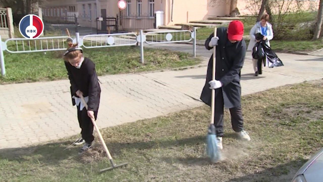 Субботник в школе №45