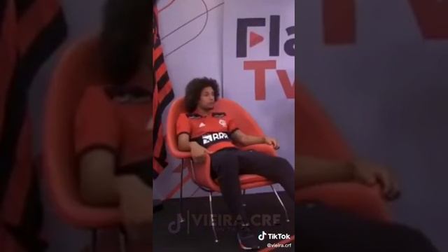 ARÃO SE EMOCIONA E CHORA DURANTE ENTREVISTA | ARÃO SE DESPEDE DO FLAMENGO