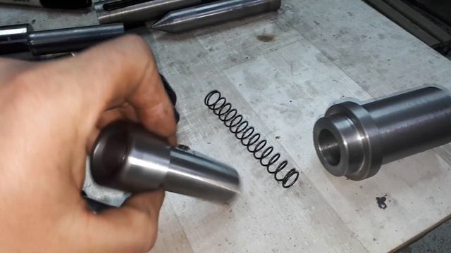 Резьбонарезная приспособа