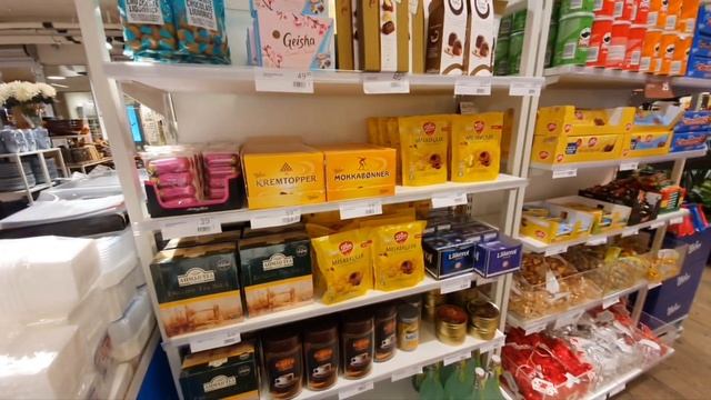 Скидки. Бюджетный магазин Nille, товары для дома. Начало сентября, и уже 30% на всё. Норвегия 2022