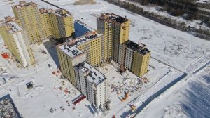 Строительство домов. Дома с панорамными окнами с видом на лес. ЖК Никольский