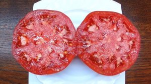 Amish Potato Leaf. Томат - Амишей картофельный лист